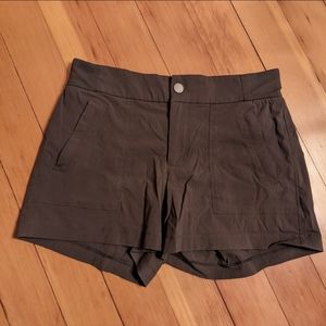 Athleta Trekkie shorts